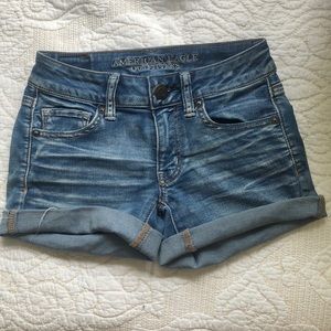 American Eagle Super Super Stretch Denim Shorts 00
